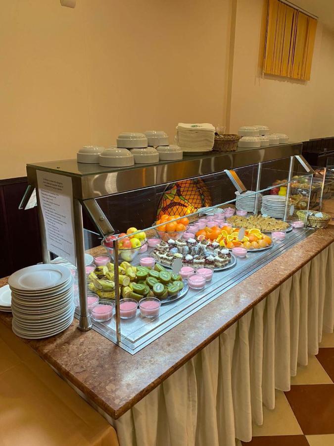 Flora Hotel - Apartments Borovets Ngoại thất bức ảnh